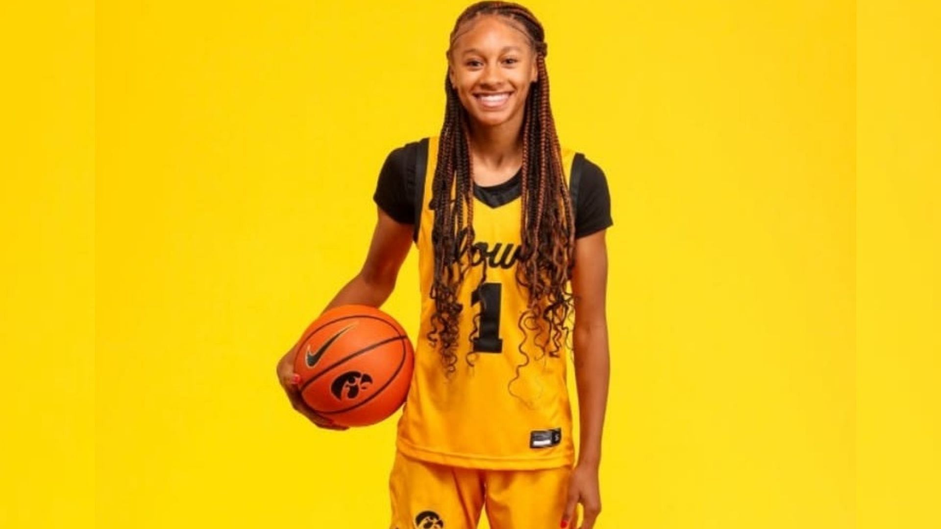 Bettendorf High School elite freshman Jhaliana Guy on a photoshoot with the Iowa Hawkeyes. (Image via Instagram @jhaliana.guy11)