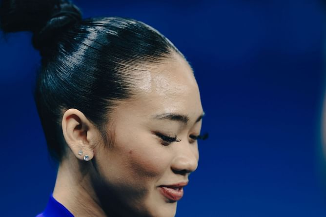 Suni Lee shares 2-word reaction on meeting LSU gymnasts Aleah Finnegan & Tori Tatum at LSU-Auburn gymnastics meet