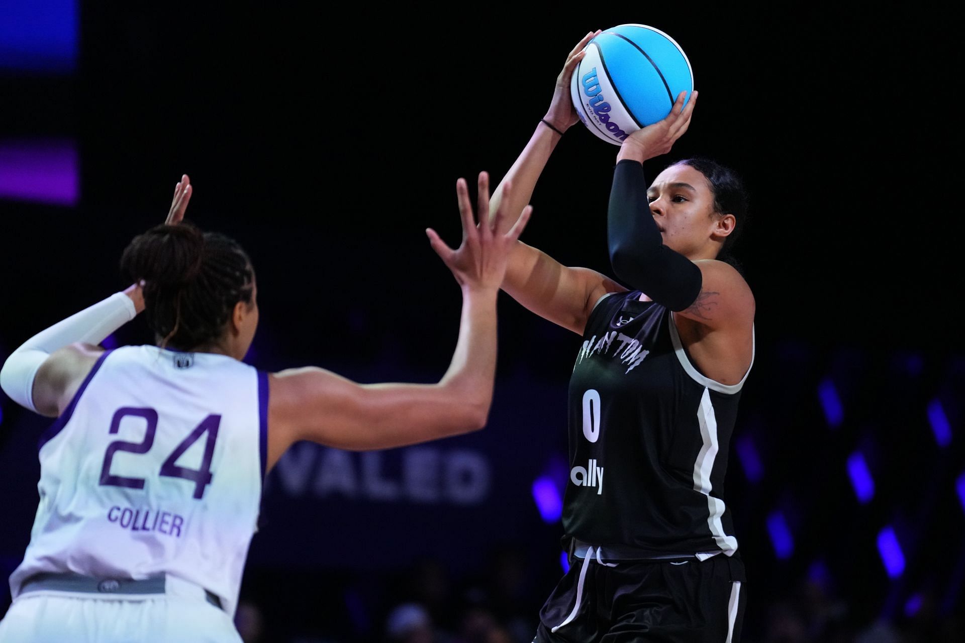 Satou Sabally goes up for a shot against Napheesa Collier (Source: Getty)