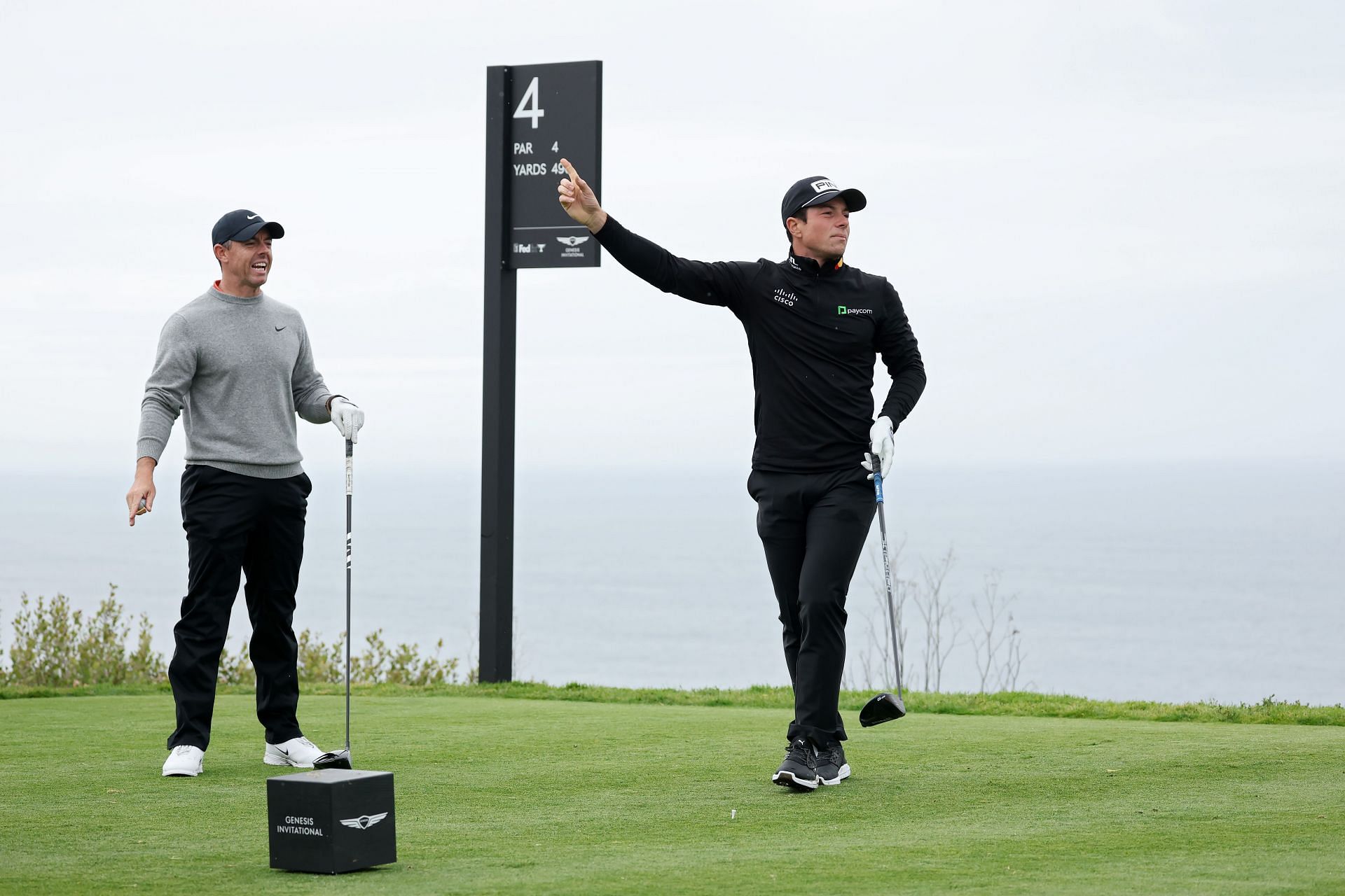 Viktor Hovland and Rory McIlroy at the 2025 Genesis Invitational (via Getty)