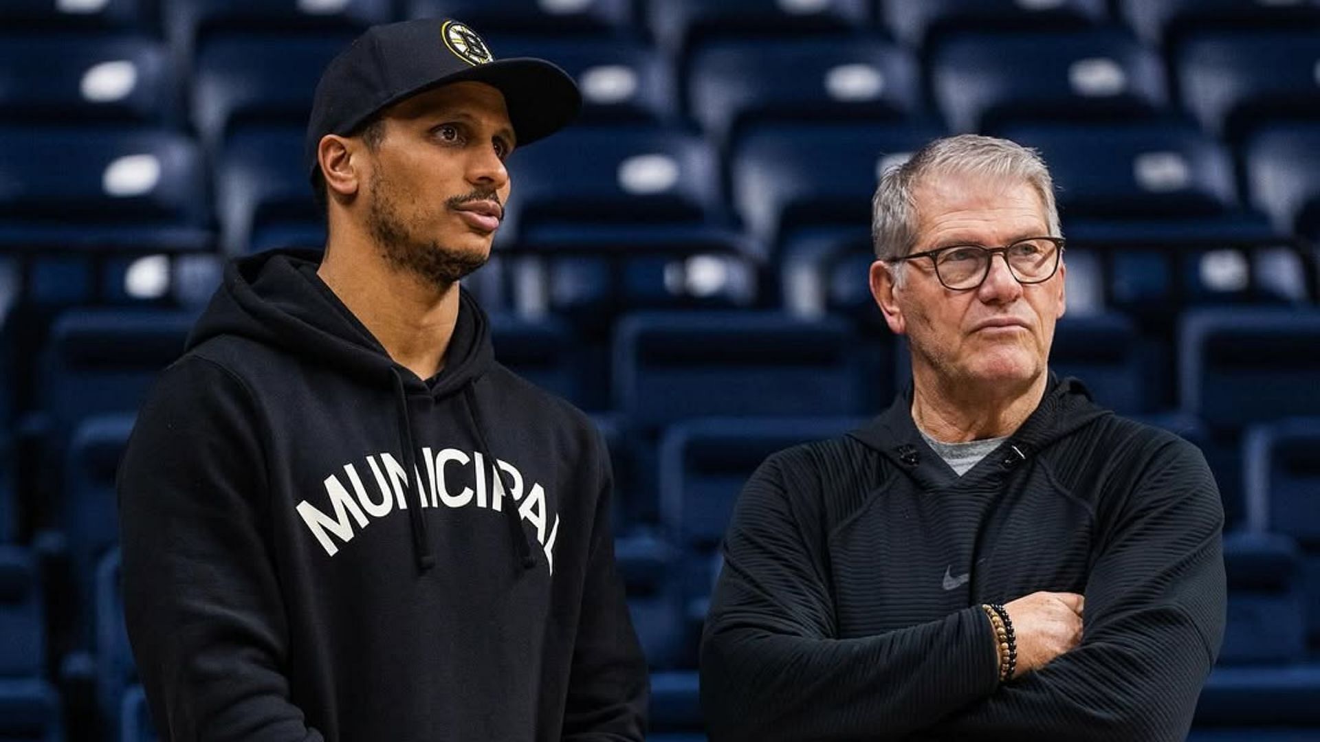 Joe Mazzulla and Geno Auriemma - Source: @uconnwbb on Instagram