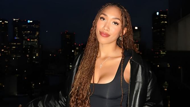Jalen Rose's daughter Mariah Rose shares romantic moment with boyfriend in Chicago snap