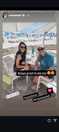 Screengrab of Caroline Wozniacki and Agnieszka Radwanska's Instagram stories. (Source: https://www.instagram.com/stories/aradwanska/3589032215406481177)