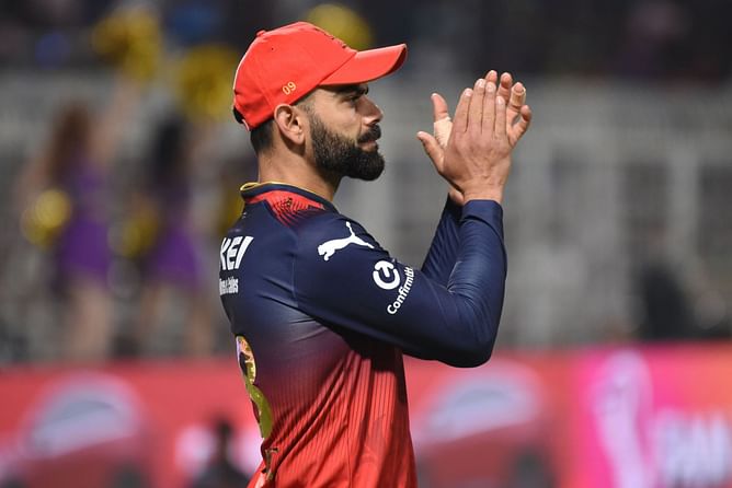 Virat Kohli shows off cool moves in dressing room after win in CSK vs RCB IPL 2025 match [Watch]