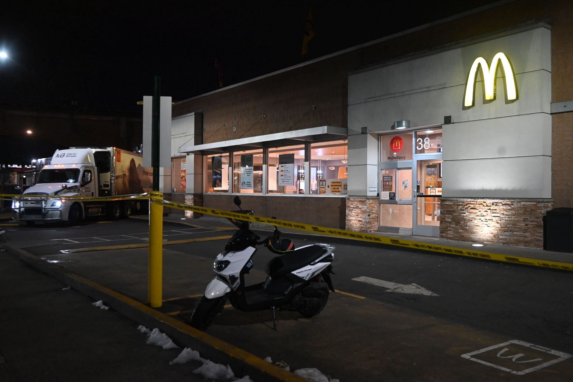 Teenager stabbed to death in Queens, New York - Source: Getty