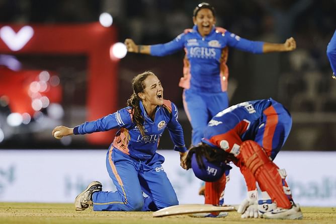 MI players joyously celebrate after winning the 2025 WPL Trophy by beating DC in the final [Watch]