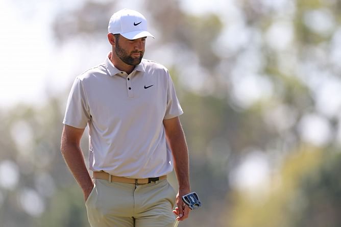WATCH: Scottie Scheffler vents frustration on club after bad shot at The Players Championship 2025