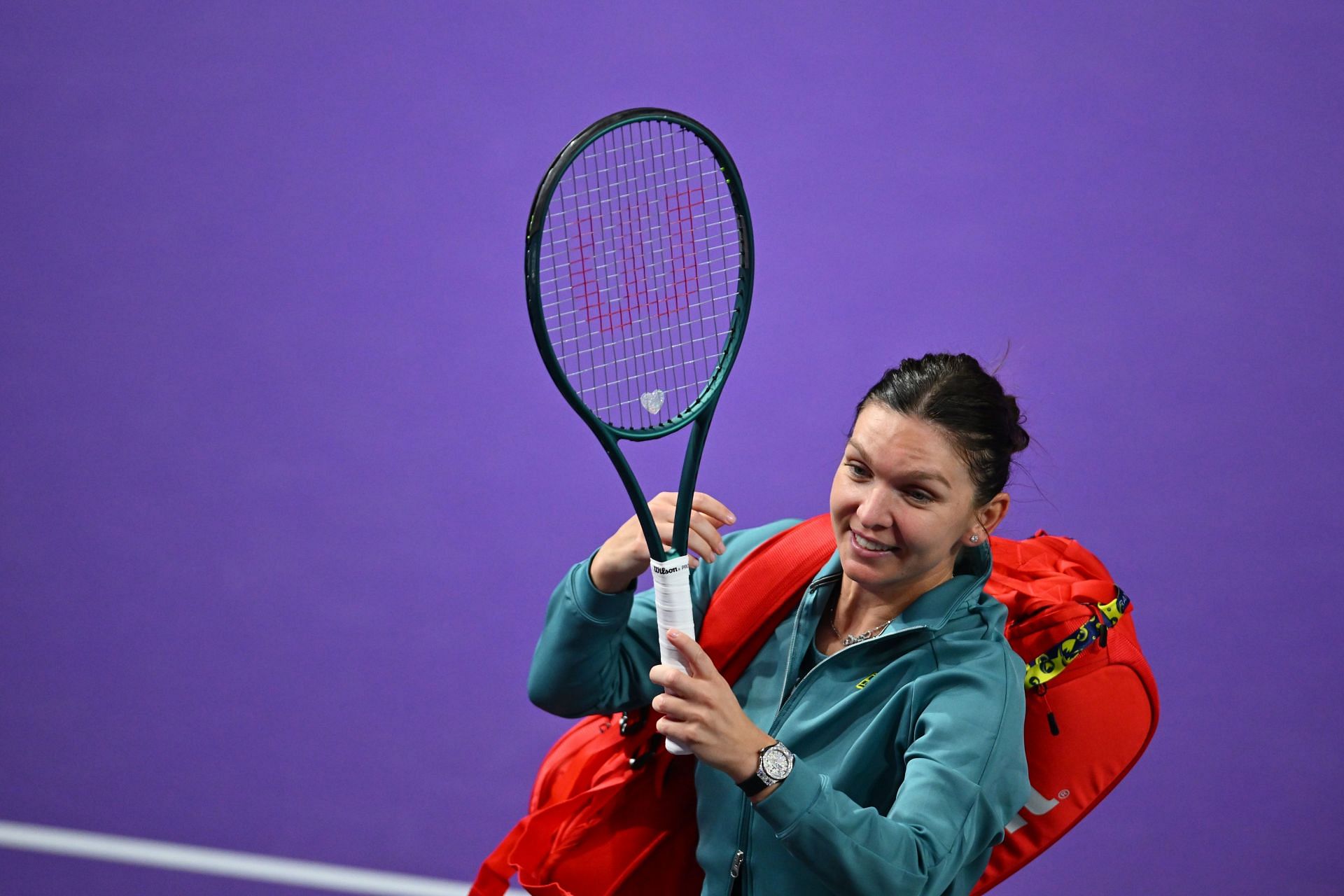 Simona Halep bids farewell after his final match at the Transylvania Open 2025. Source: Getty