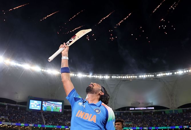 KL Rahul finally arrives at Delhi Capitals team hotel for IPL 2025 [In Pictures]