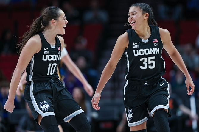 Nika Muhl honors Azzi Fudd in special fashion as Storm guard reunites with UConn stars on senior day