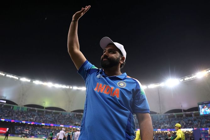 रोहित शर्मा की कप्तानी को लेकर आया बड़ा अपडेट, न्यूजीलैंड से चैंपियंस ट्रॉफी हारने पर लग सकता है झटका; BCCI कॉन्ट्रैक्ट में भी होगा बदलाव!