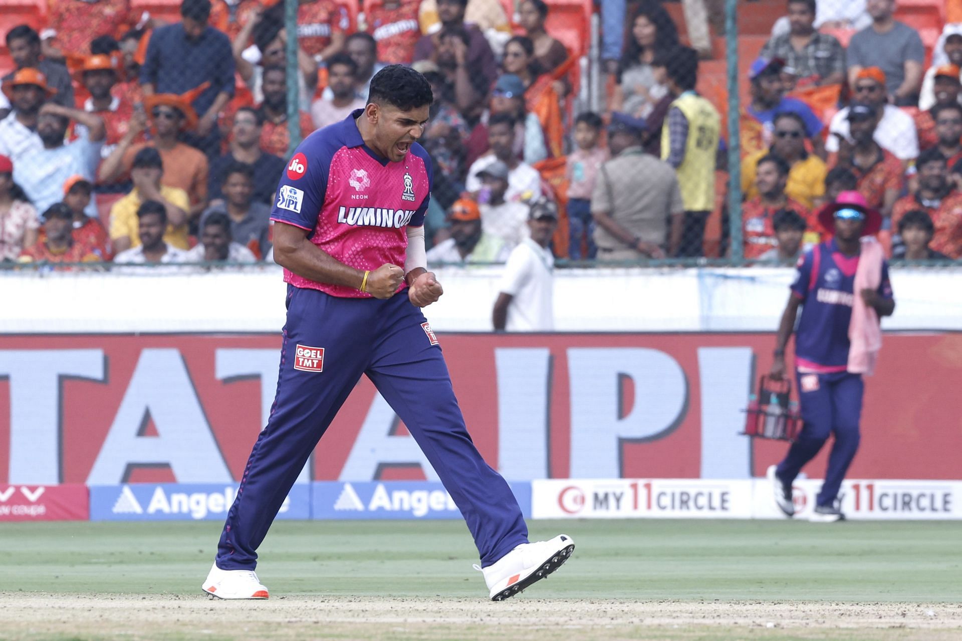 LSG should have a close look at Tushar Deshpande&#039;s line and length to Travis Head on Sunday. [Credit: Getty]