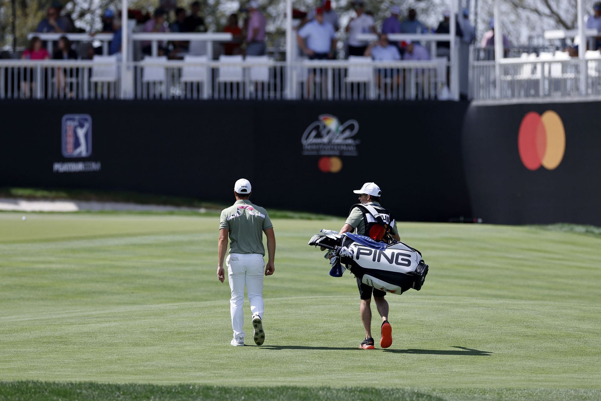 Viktor Hovland at the 2024 Arnold Palmer Invitational (via Getty)