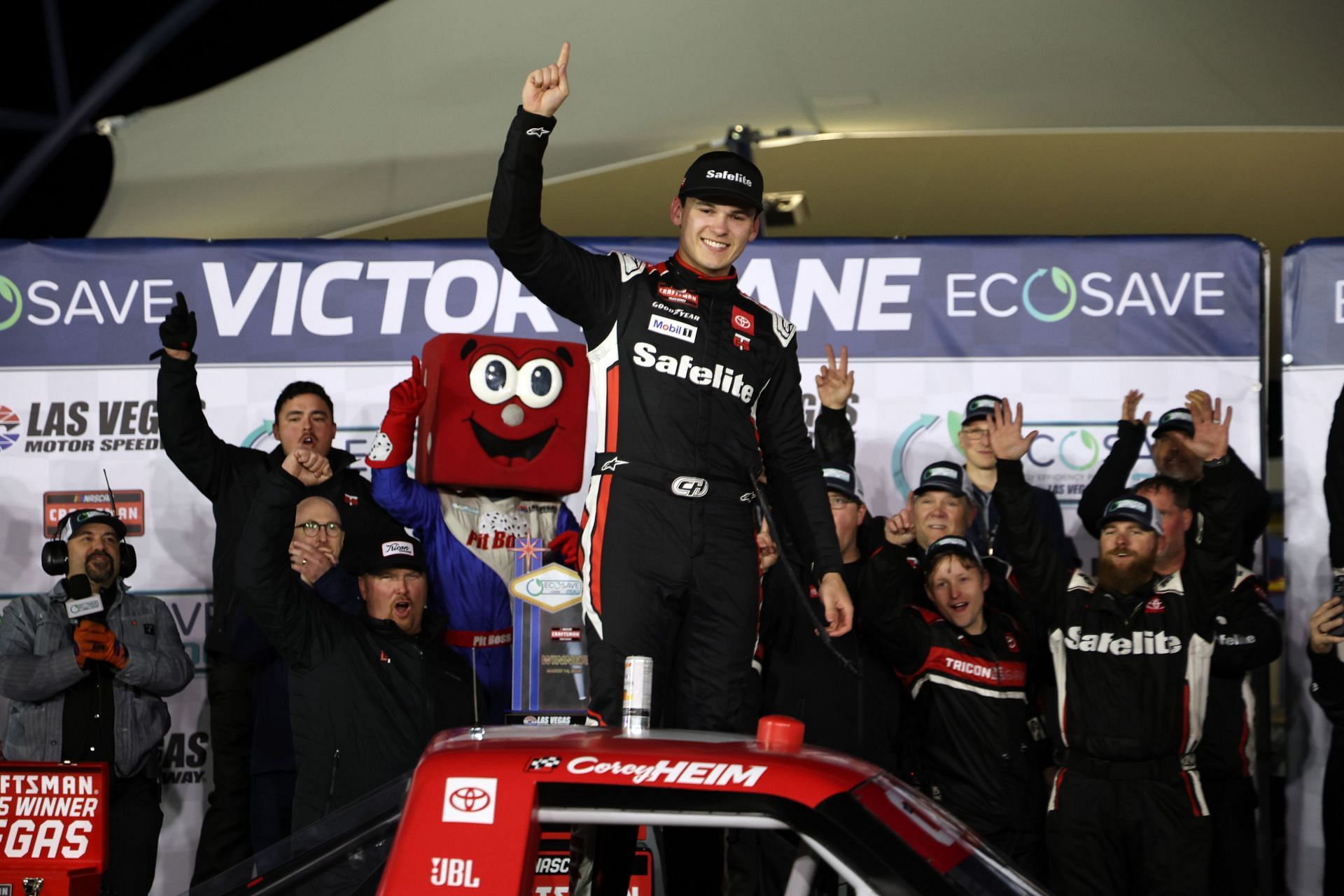 NASCAR Craftsman Truck Series Ecosave 200 - Source: Getty