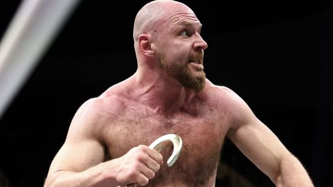 AEW star Jon Moxley has "mental issues" and needs serious help, according to WWE veteran