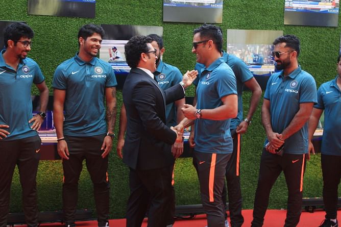 करोड़ों के मालिक हैं सचिन तेंदुलकर और एमएस धोनी, फिर भी हर महीने BCCI से क्यों लेते हैं पैसे?