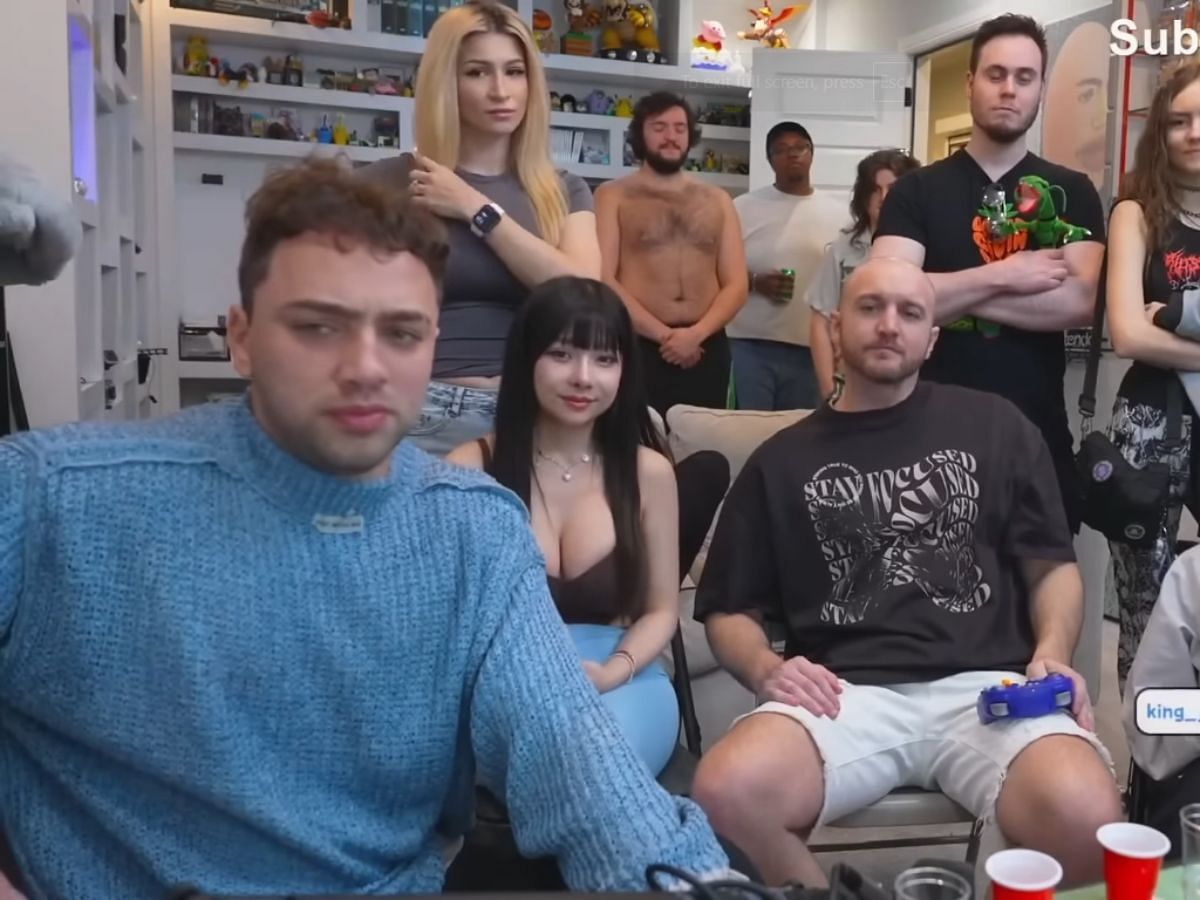 Mizkif leaves his iconic streaming room (Image via YouTube/@Mizkif Clips)