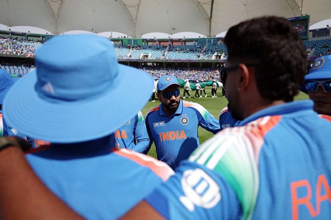 "I would go for Australia" - Former wicket-keeper's bold choice for Team India's 2025 Champions Trophy semi-final opponent
