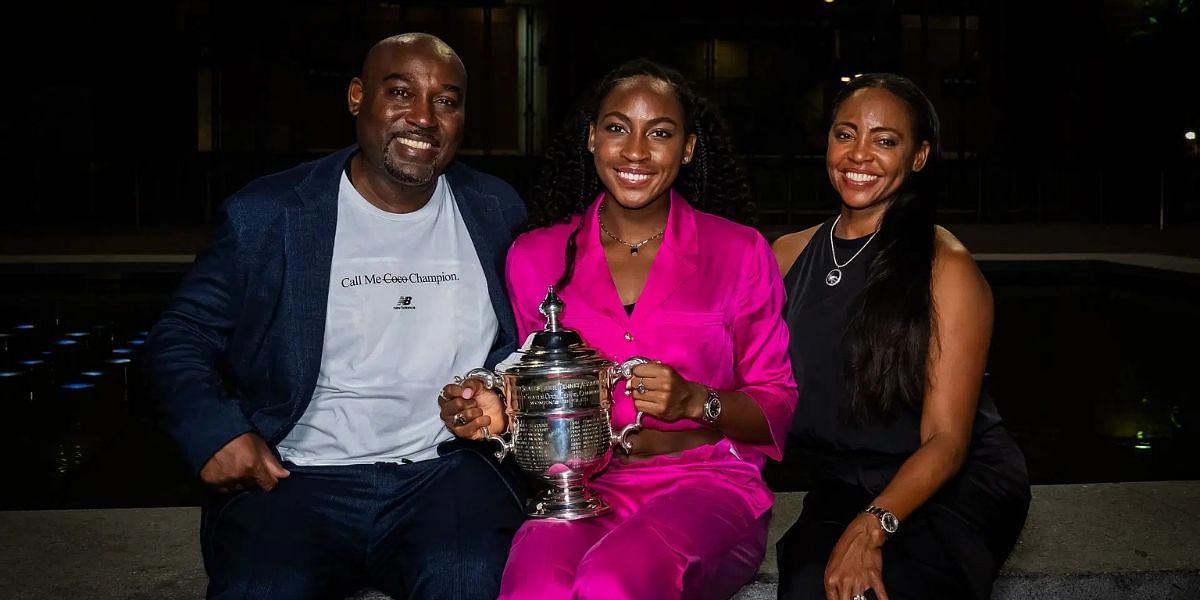 Coco Gauff(center) with father Corey(left) and mother Candi(right). Image: Getty