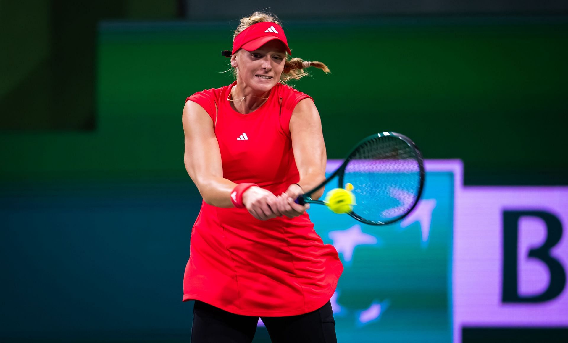 Krueger hits a forehand in Indian Wells | Image Source: Getty