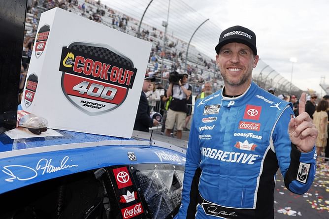 Denny Hamlin reveals why he brought “11 against the world” flag after Martinsville triumph