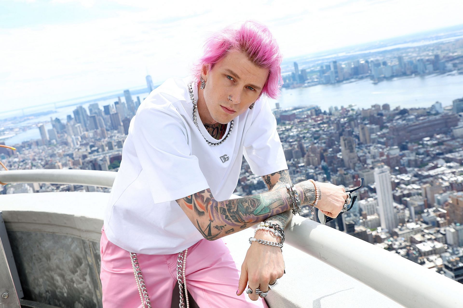 Machine Gun Kelly Visits the Empire State Building - Source: Getty