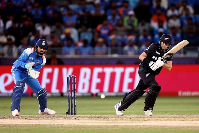 Mitchell Santner hits a 106-meter six against Varun Chakravarthy during IND vs NZ 2025 Champions Trophy clash [Watch]