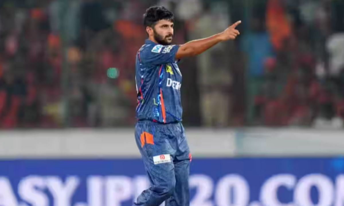 लखनऊ सुपर जायंट्स के गेंदबाज शार्दुल ठाकुर (Image Caption: @IPLt20)
