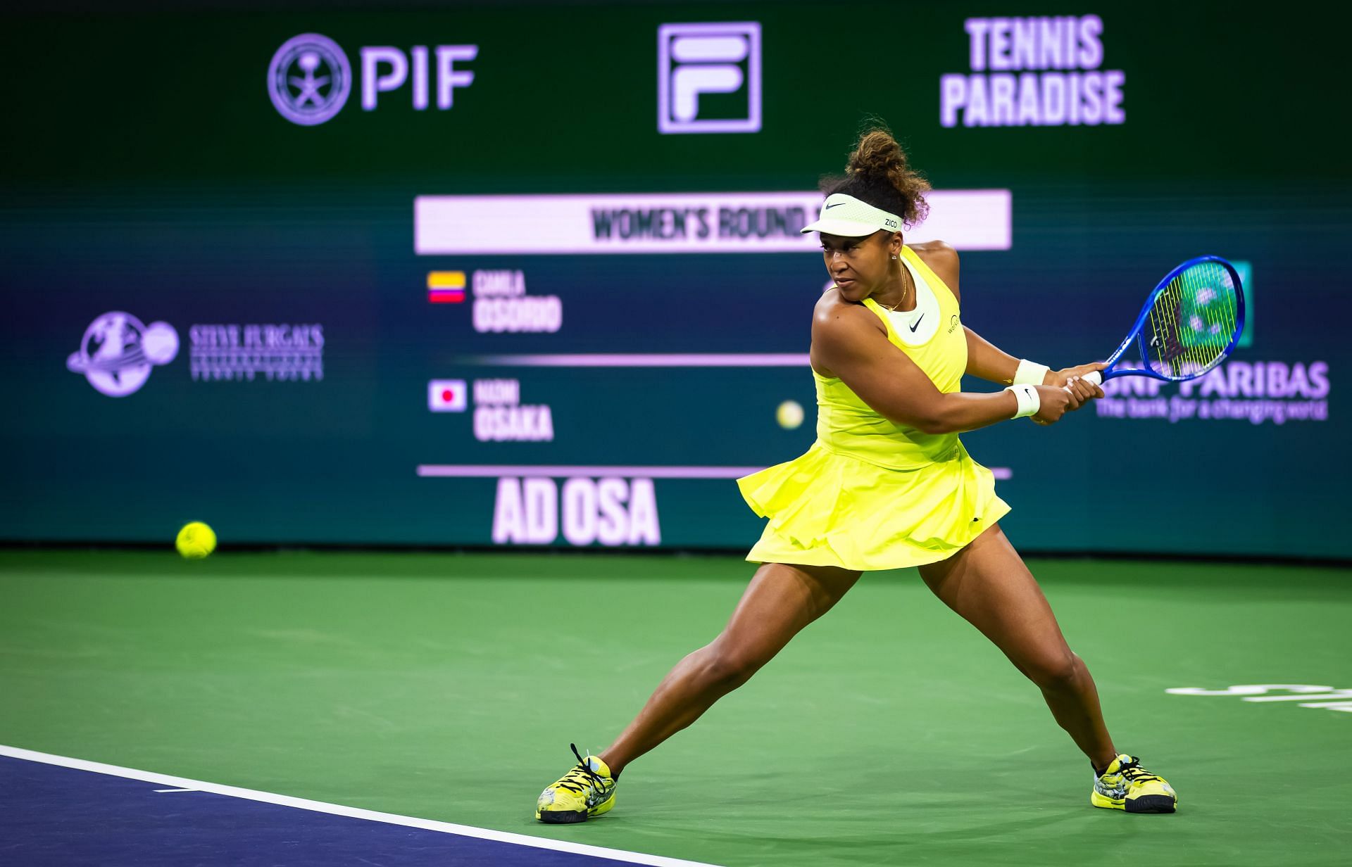 Osaka plays a forehand (Image Source: Getty)