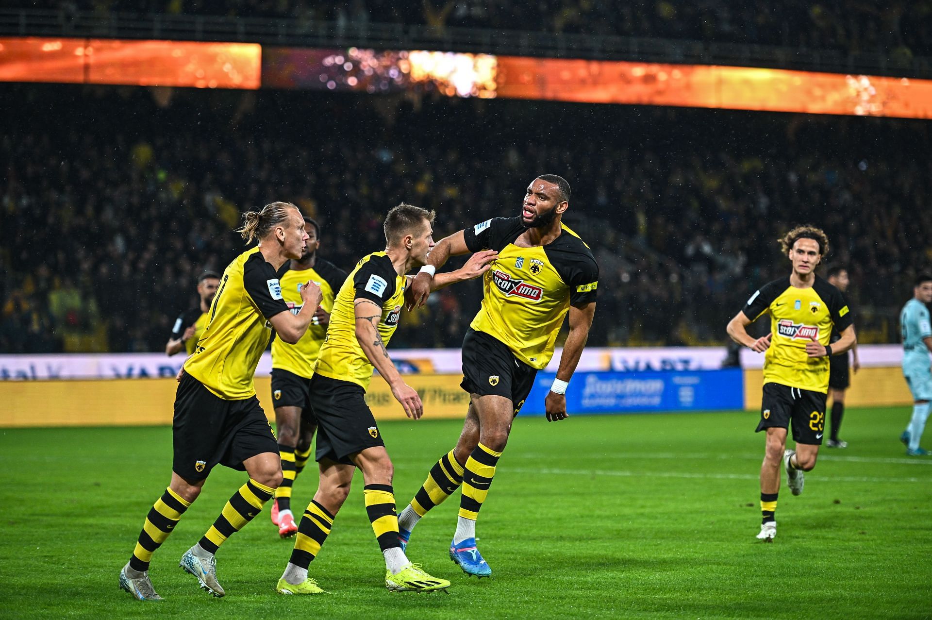 AEK FC v Aris FC - 2024/2025 Greek Super League, Matchday 13 - Source: Getty