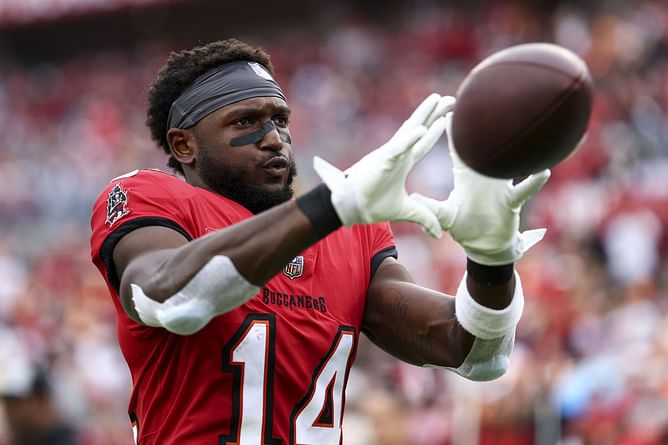 NFL Rumors: Chris Godwin could get over $25,000,000 in 2025 free agency