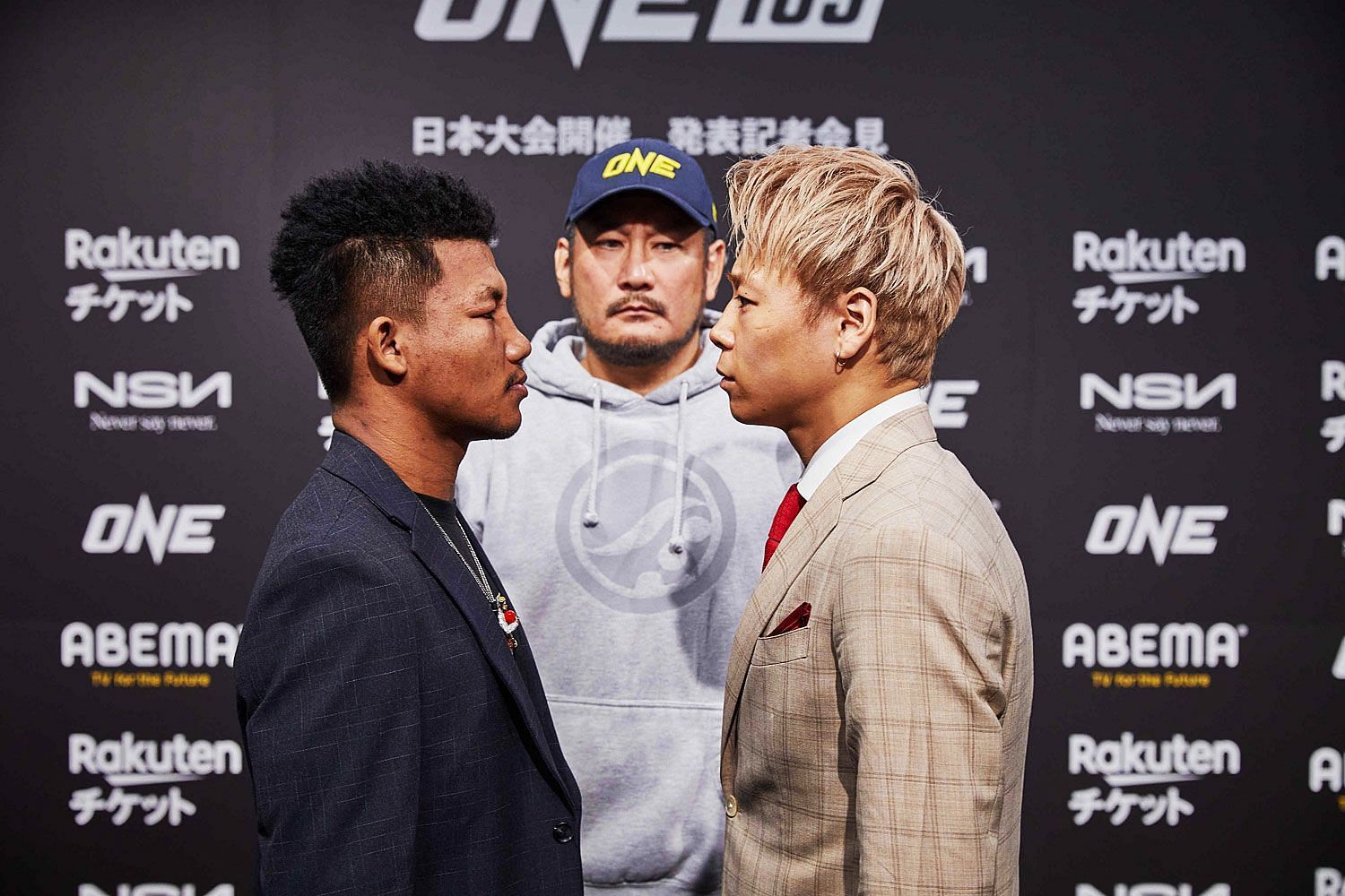 (From left to right) Rodtang, Chatri Sityodtong, Takeru [Photo via ONE Championship]