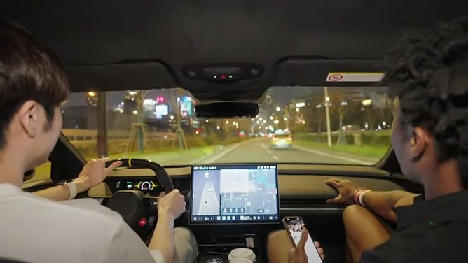 IShowSpeed gets stunned after riding $70k Chinese car named Xiaomi SU7 Ultra that is supposedly faster than his Lamborghini