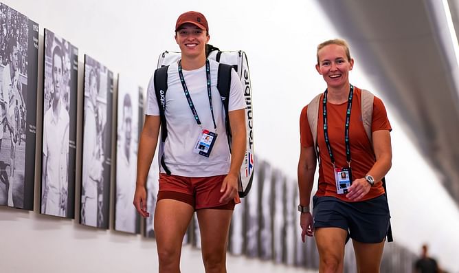 "It is a disturbed relationship" - Sports psychologist gives startling assessment of Iga Swiatek & team member Daria's bond amid criticism