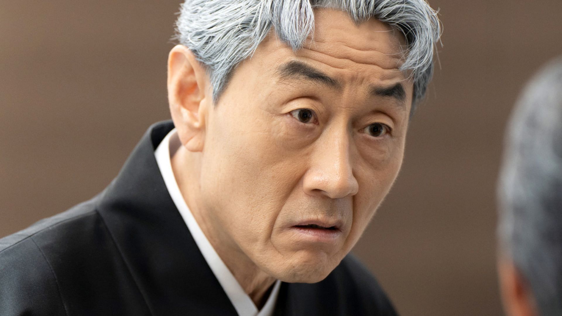 Huh Joon-ho as Yeom Sang-jeon in Buried Hearts (Image via X.com/@SBSNOW)