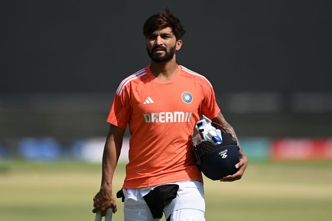 "They why are you smiling?" - RCB captain Rajat Patidar gets hilariously trolled by Mr. Nags ahead of IPL 2025 [Watch]