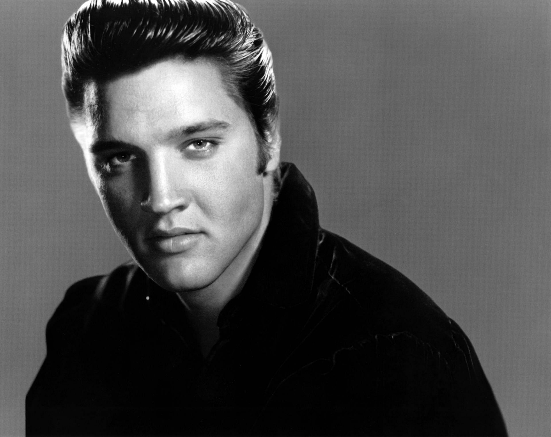 Photo of Elvis PRESLEY - Source: Getty