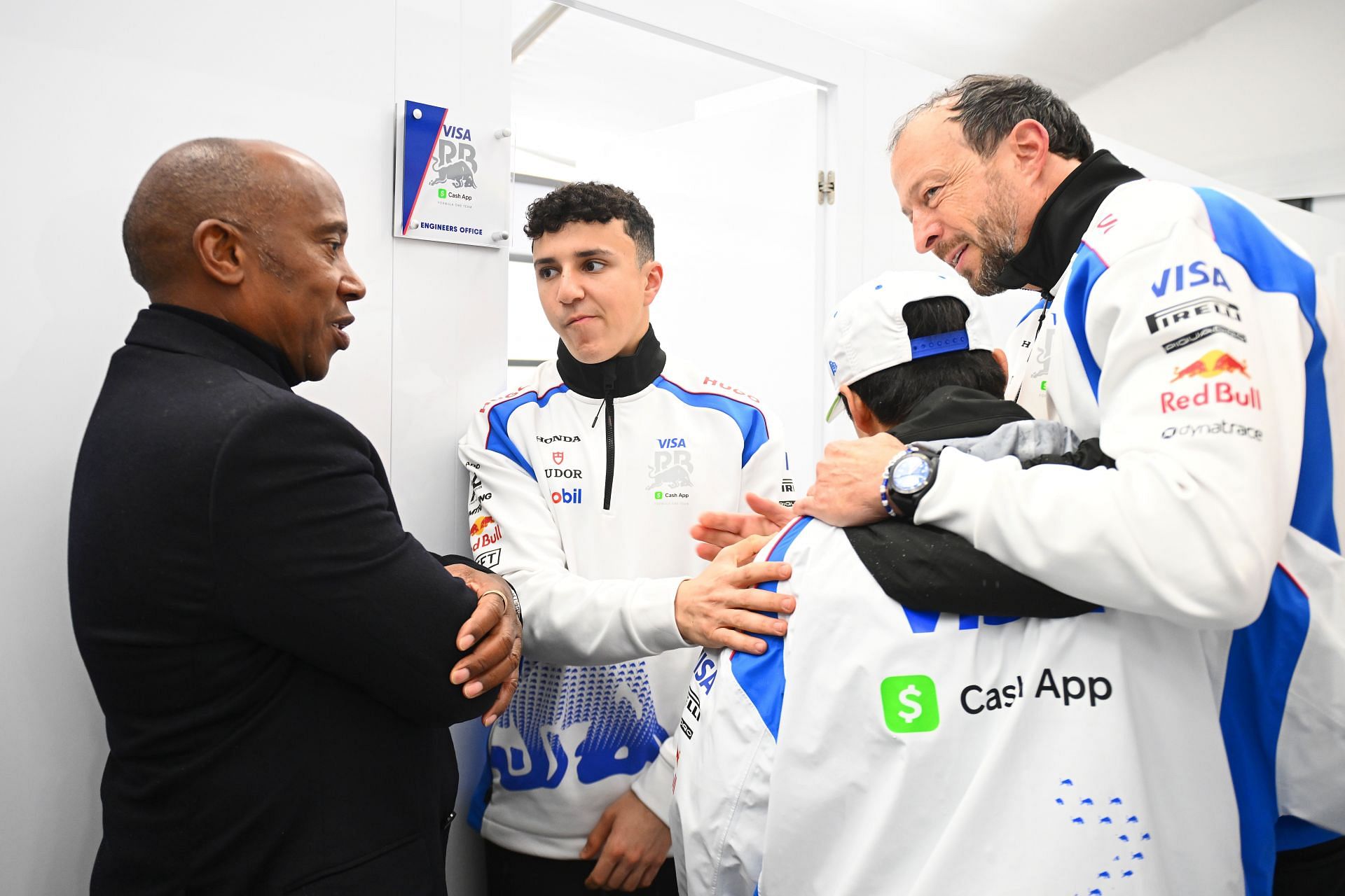 Lewis Hamilton&#039;s dad at Racing Bulls garage (Image Source: Getty)