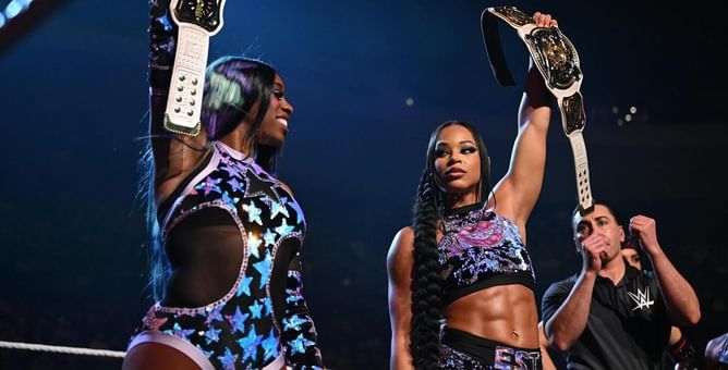 Top WWE star heartbroken after getting betrayed on SmackDown; shares throwback photo with Bianca Belair and Naomi