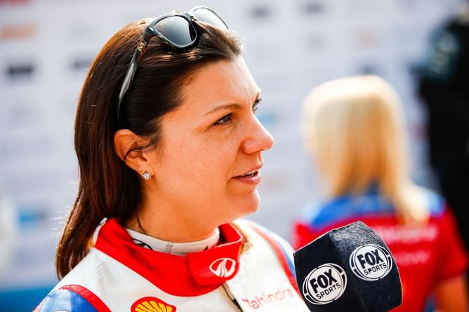 Katherine Legge addresses the ‘disappointing’ gap in women in motorsports: "I’d love to bring up the next generation"