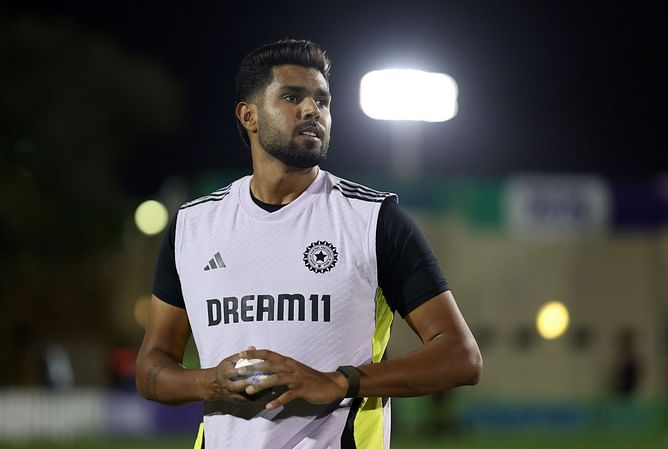 Why is Harshit Rana not playing today's IND vs NZ 2025 Champions Trophy match?