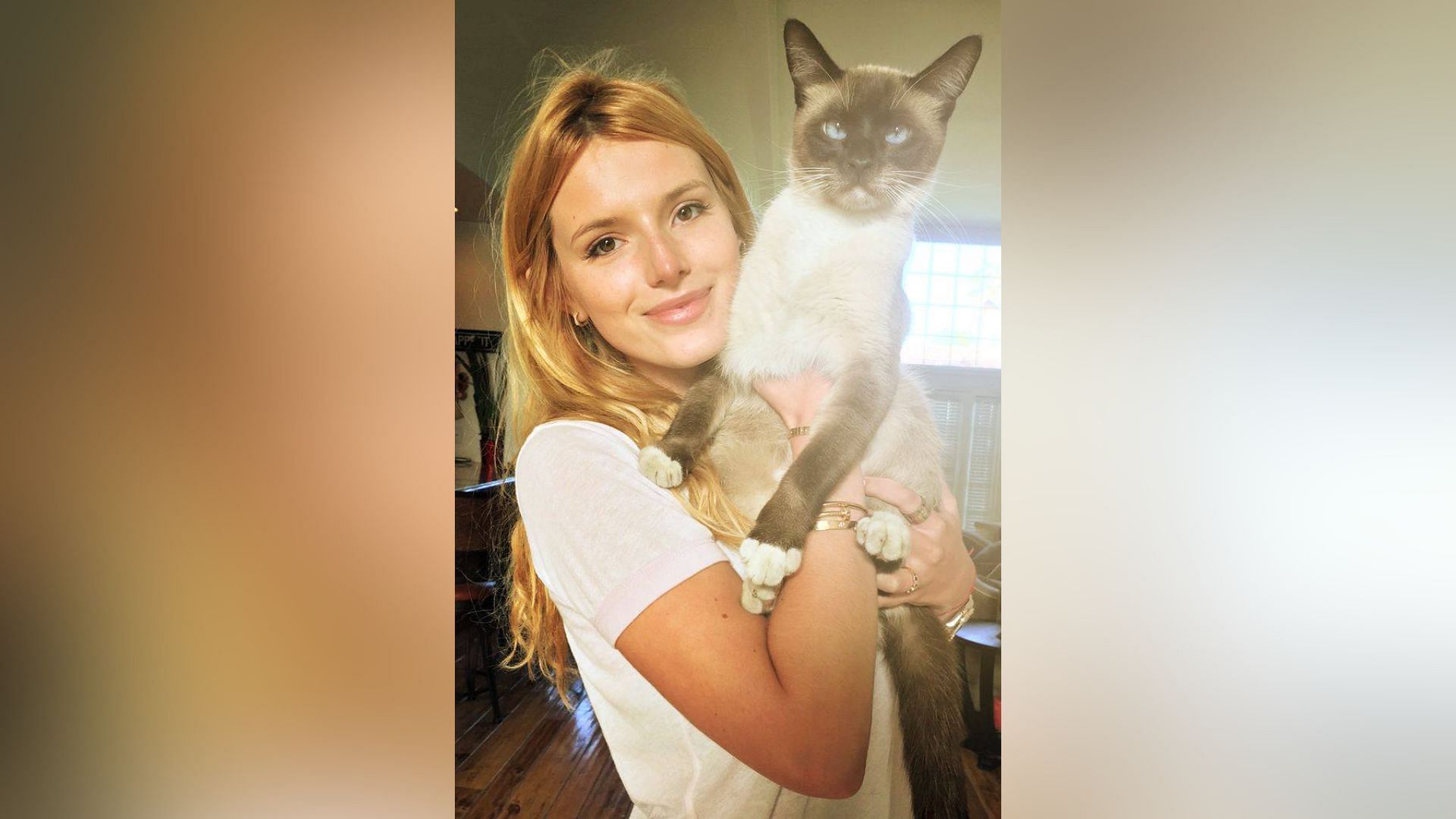 Bella Thorne loves animals (Image via Bella Thorne Facebook page)