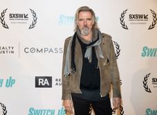 What role does Jeff Fahey play in Fire Country? Everything you need to know