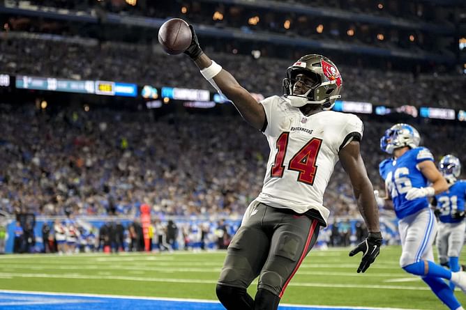 Chris Godwin drops heartfelt message after re-signing $66,000,000 deal with Bucs