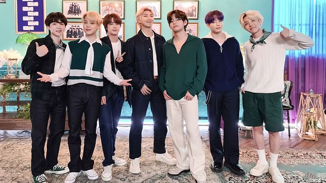 "THIS IS MY LAST STRAW"- Fans emotional as j-hope expresses concern for BTS members serving in the military amid snowfall in Korea