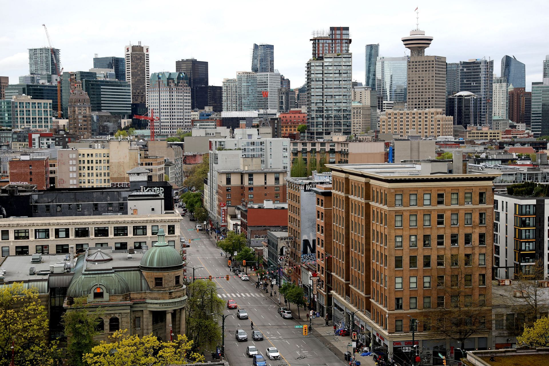 Supervised consumption sites in the DTES give addicts who use fentanyl, opioids, crystal methamphetamine and other drugs a place to use - Source: Getty