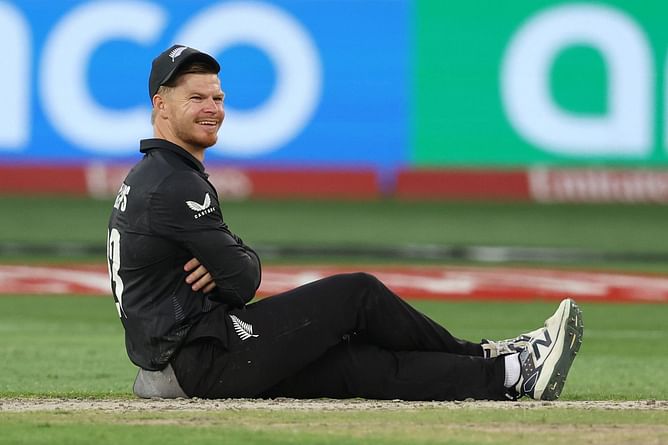 Top 5 catches of 2025 Champions Trophy ft. Glenn Phillips