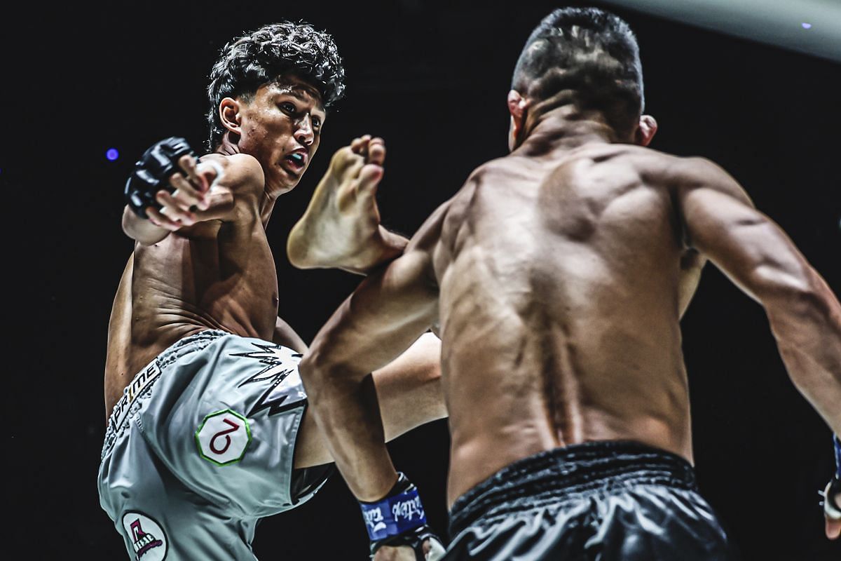 Nabil Anane battling Soe Lin Oo in September 2024. [Photo via: ONE Championship]