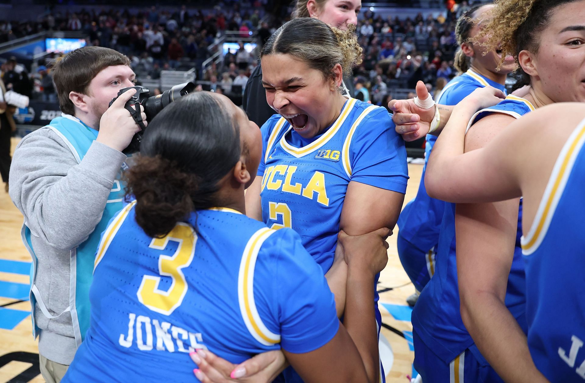 UCLA v USC - Source: Getty