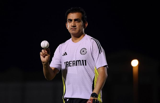 "Who is saying the right thing?" - Aakash Chopra on Mohammed Shami and Gautam Gambhir's contrasting statements ahead of 2025 Champions Trophy final
